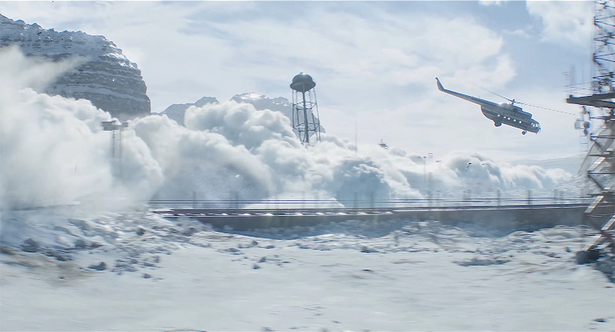 Кстати сцена с этим вертолетом над заснеженной тюрьмой - одна из самых интересных в фильме. Кстати сцена с этим вертолетом над заснеженной тюрьмой - одна из самых интересных в фильме.