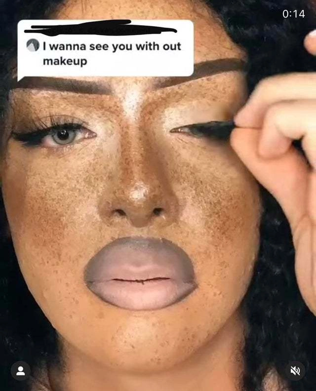 Девушки, вы действительно думаете, что такой выход за контур незаметен?