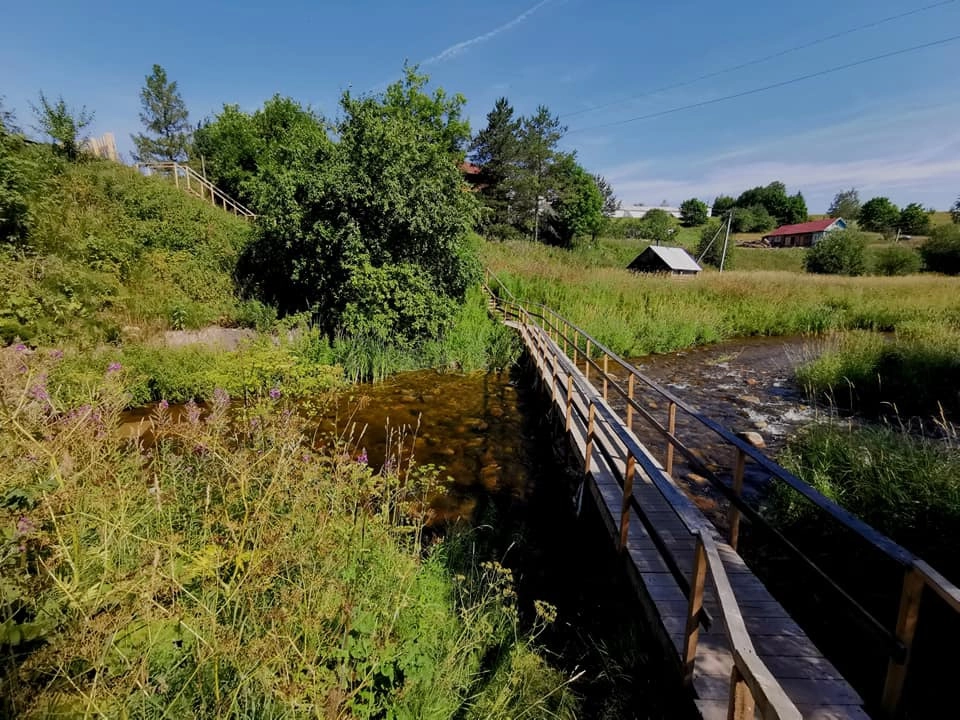 Переход к монастырю. Переход к монастырю.