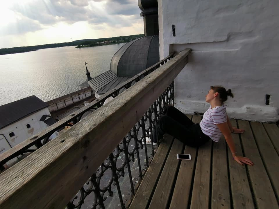 КирилооБелозерский звонница располагает к неспешности КирилооБелозерский звонница располагает к неспешности