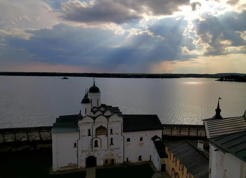 Русский север прост и чист. КирилооБелозерский Русский север прост и чист. КирилооБелозерский