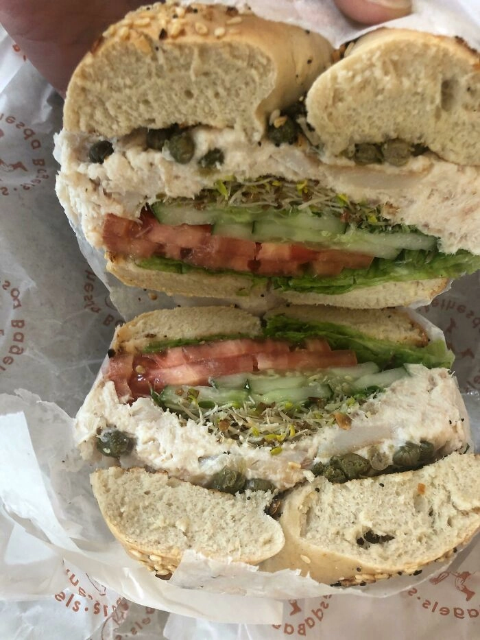 Вот как должен выглядеть по-настоящему хороший сэндвич. 