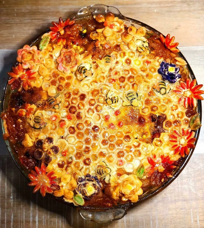 “Приготовила дома пирог с курицей-гриль и медовым соусом”. “Приготовила дома пирог с курицей-гриль и медовым соусом”.