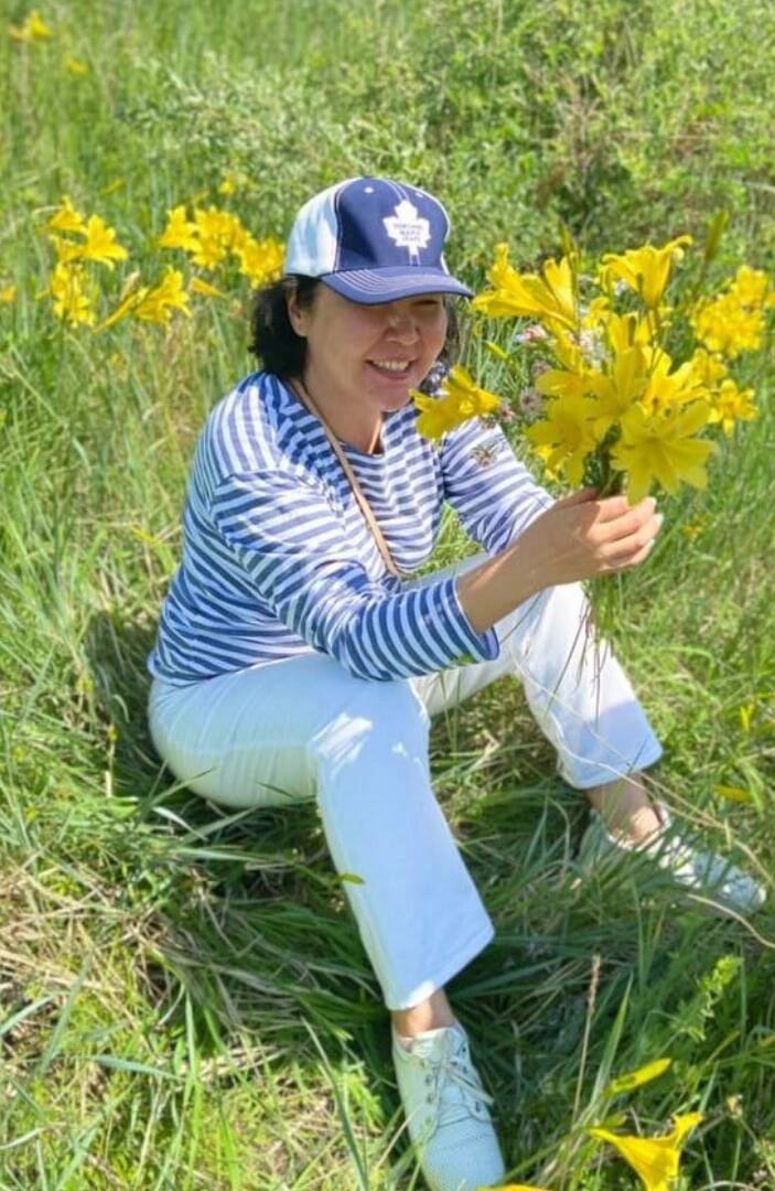 Аягма Ванчикова и редкие лилии