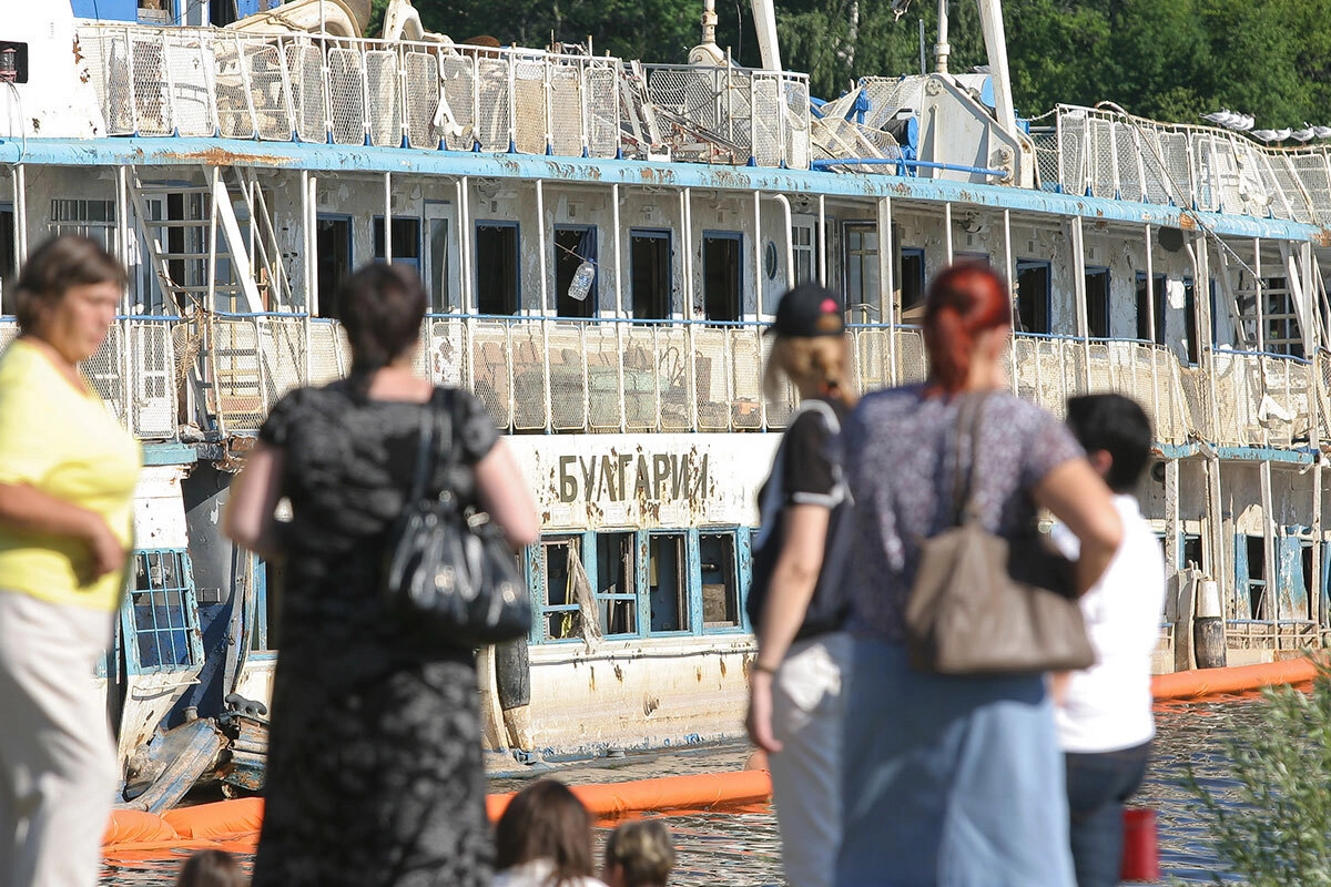 Теплоход «Булгария».