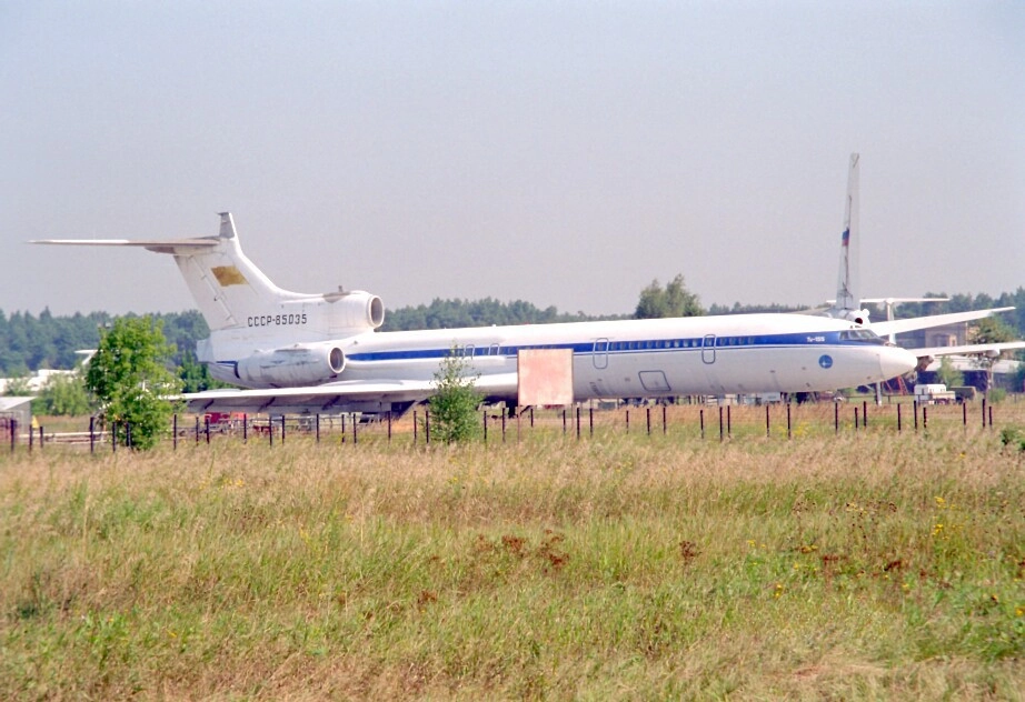 Ту-155 в Жуковском, 2001 год