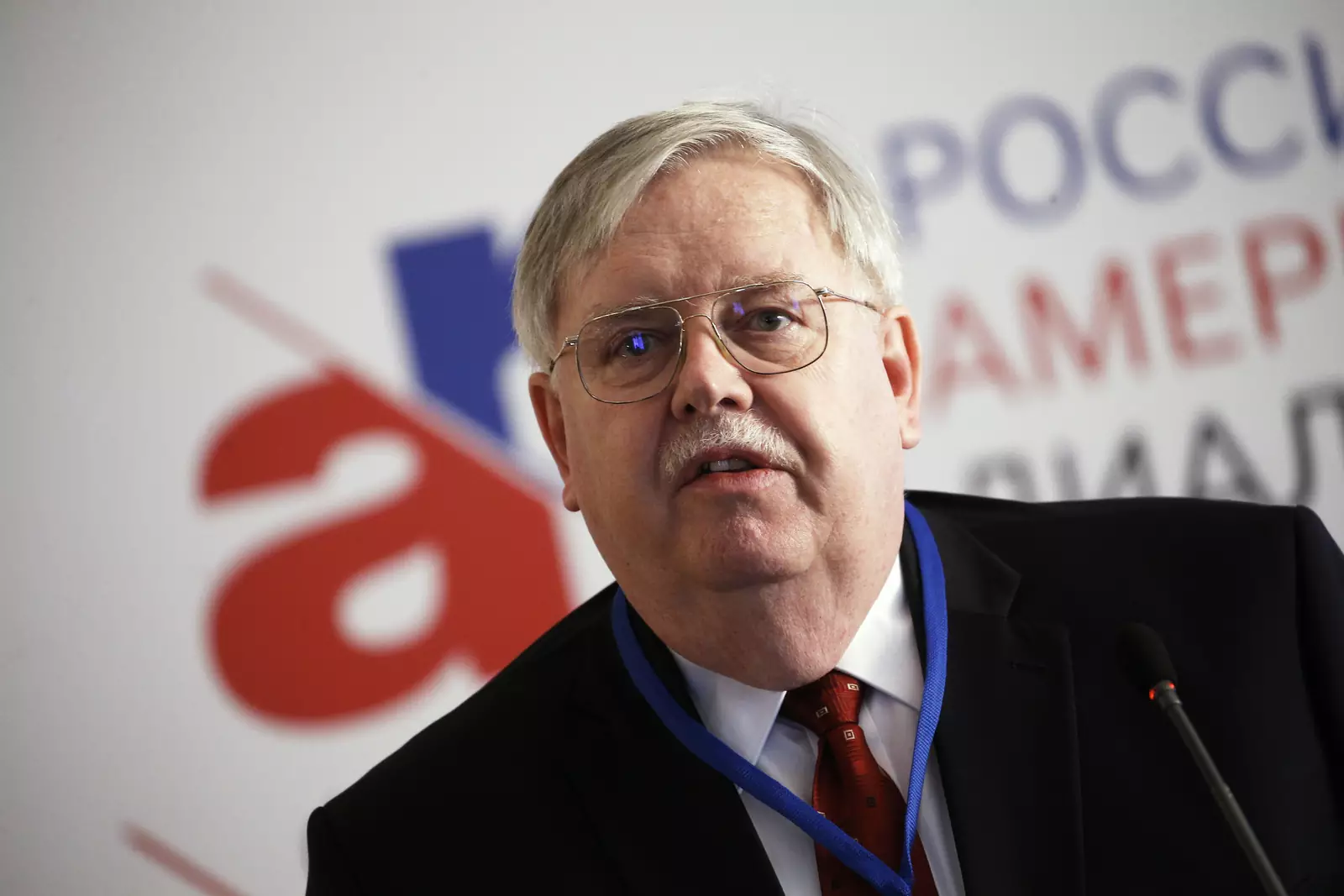 Посол США в РФ Джон Теффт в Пскове, 2017 год Александр Щербак/ТАСС Посол США в РФ Джон Теффт в Пскове, 2017 год Александр Щербак/ТАСС