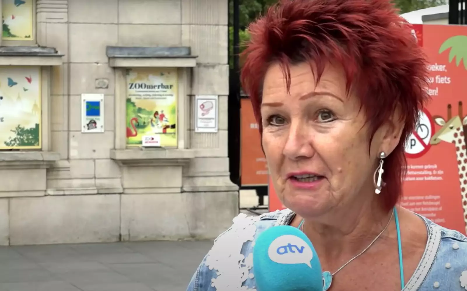 Ади была невероятно огорчена и возмущена решением администрации зоопарка. Ади была невероятно огорчена и возмущена решением администрации зоопарка.