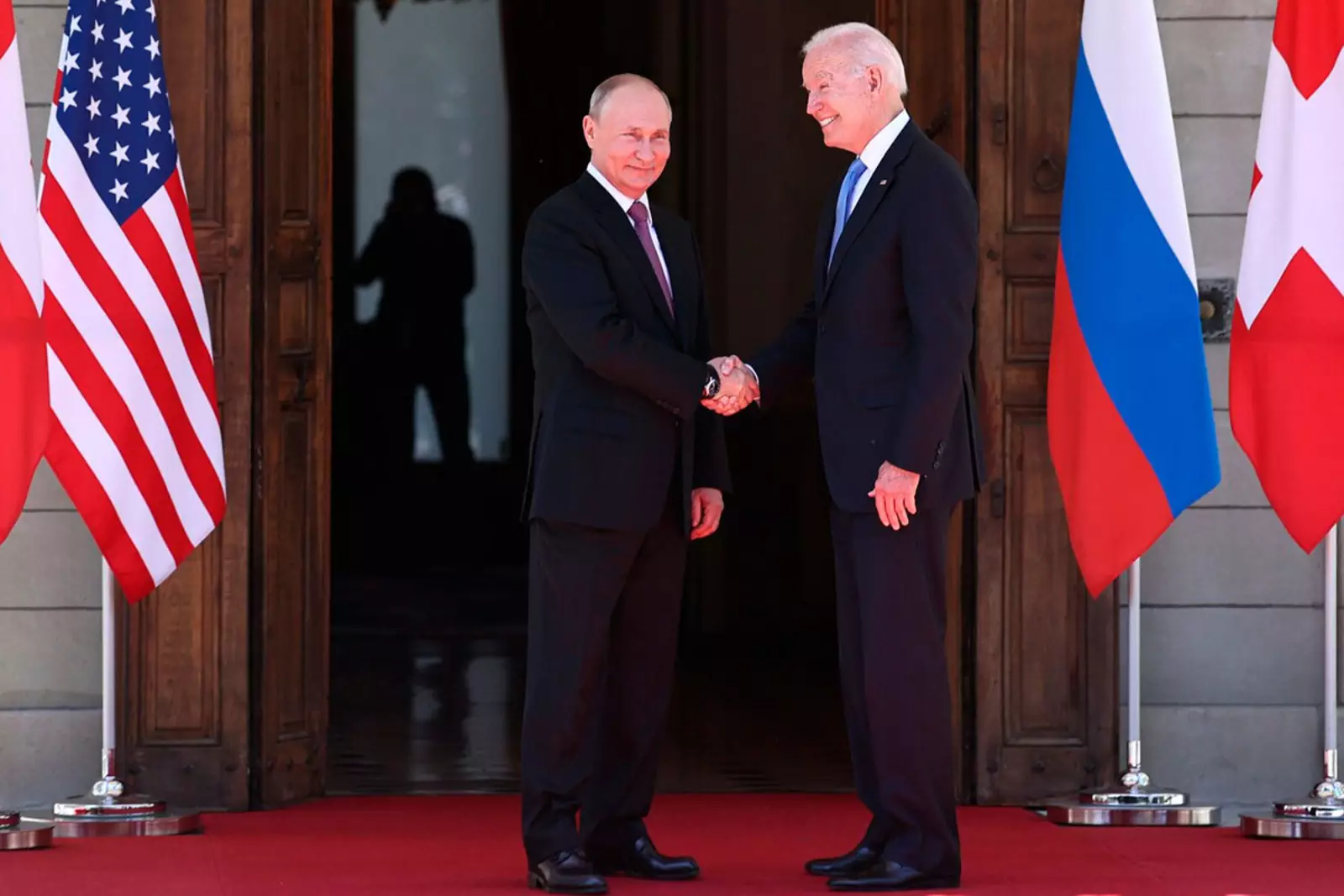 Владимир Путин и Джо Байден 