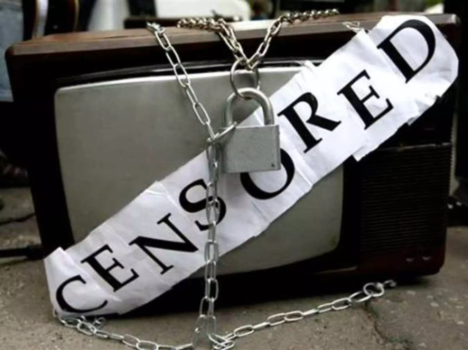 Цензура сми запрещена