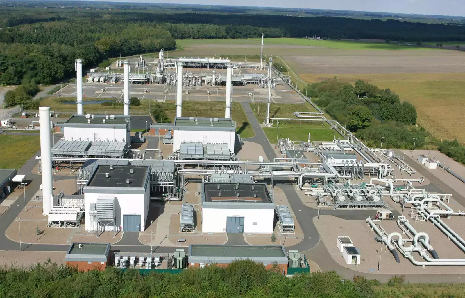 Самое крупное в Западной Европе хранилище природного газа в Редене, под Бременом.  