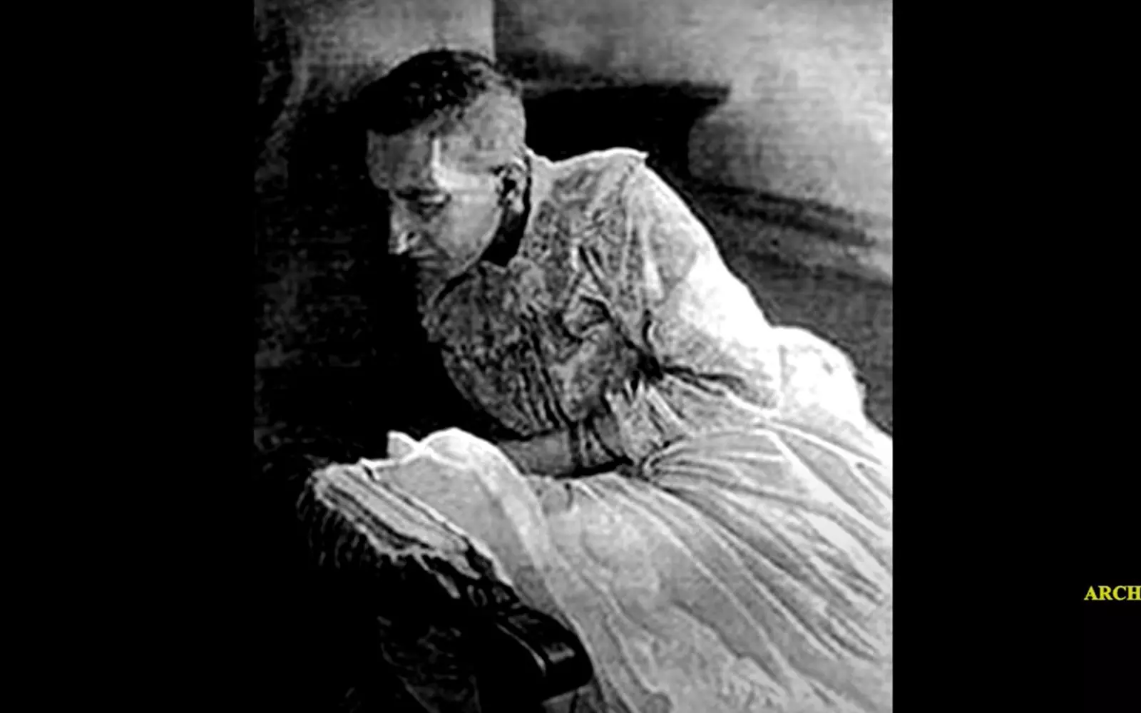 После освобождения Бланш оказалась в психиатрической клинике в городе Блуа, где и провела всю оставшуюся жизнь. После освобождения Бланш оказалась в психиатрической клинике в городе Блуа, где и провела всю оставшуюся жизнь.