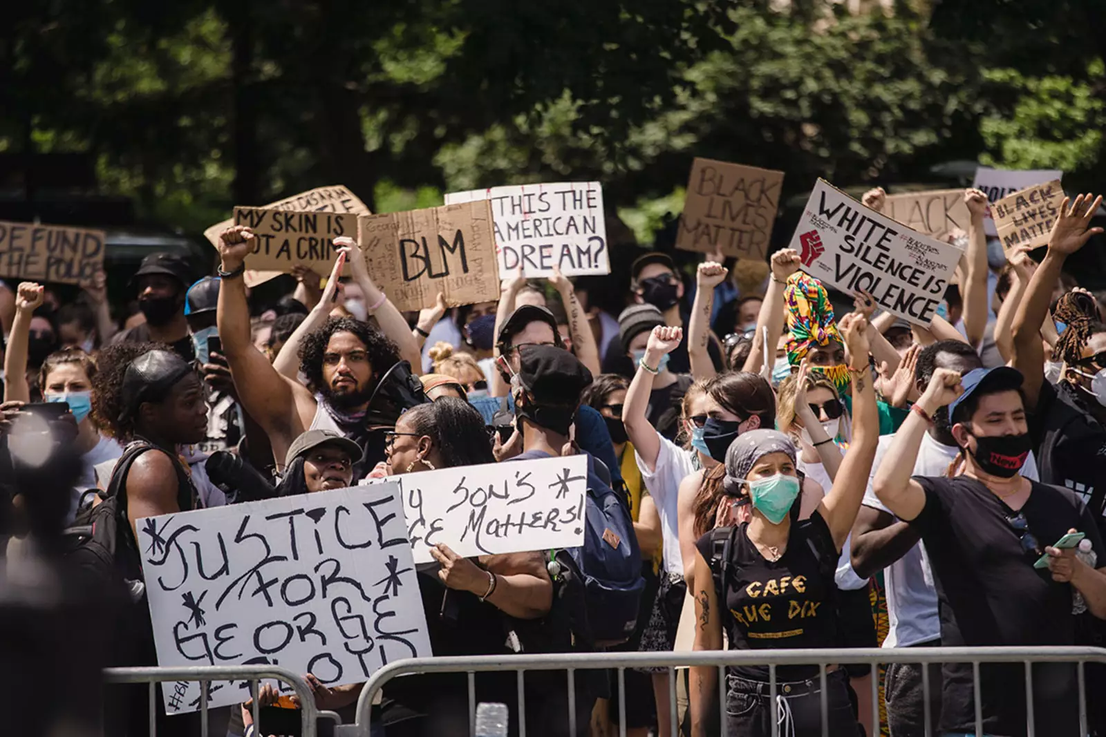 Движение BLM 