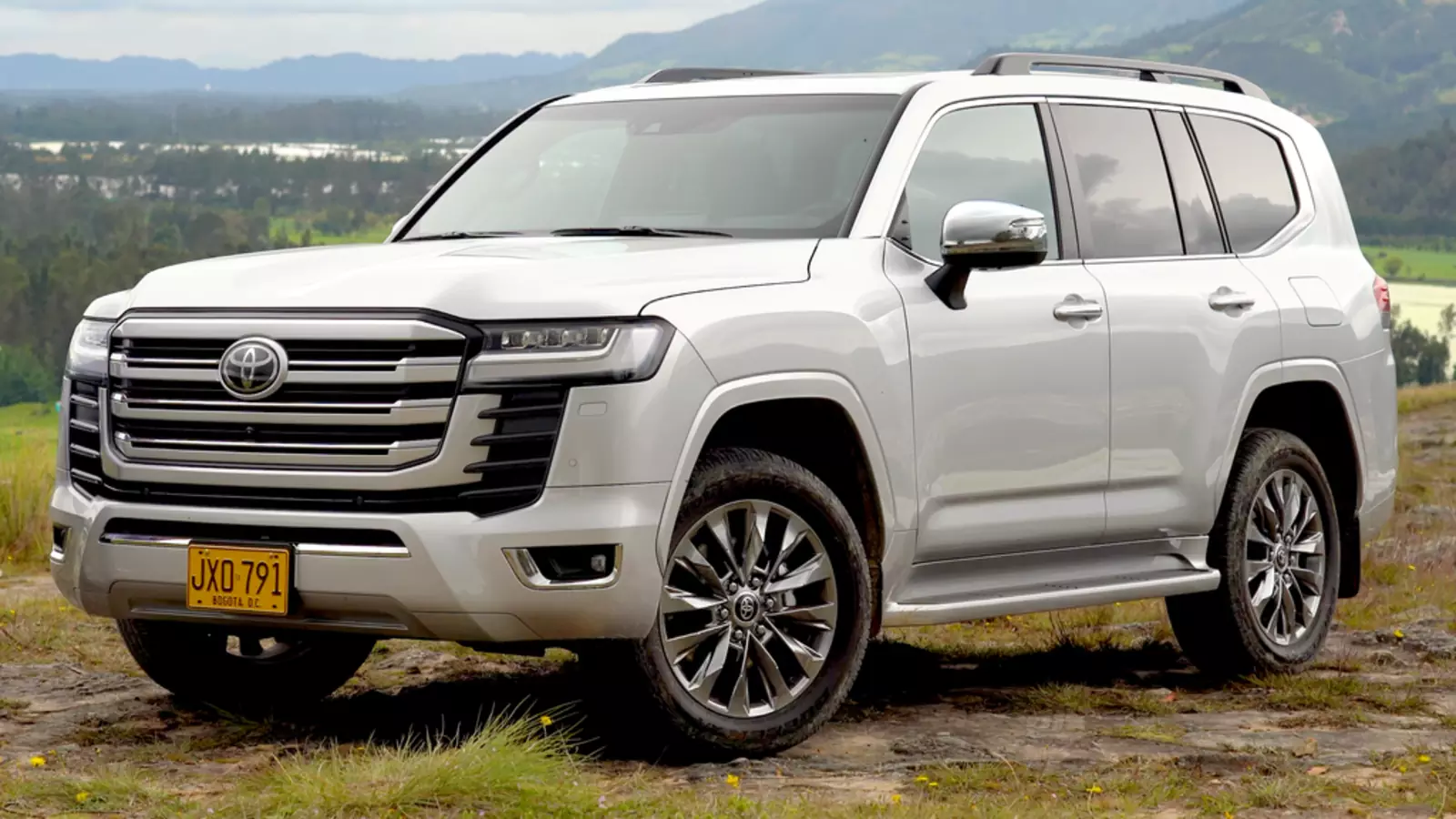 Toyota Land Cruiser 300 Toyota Land Cruiser 300