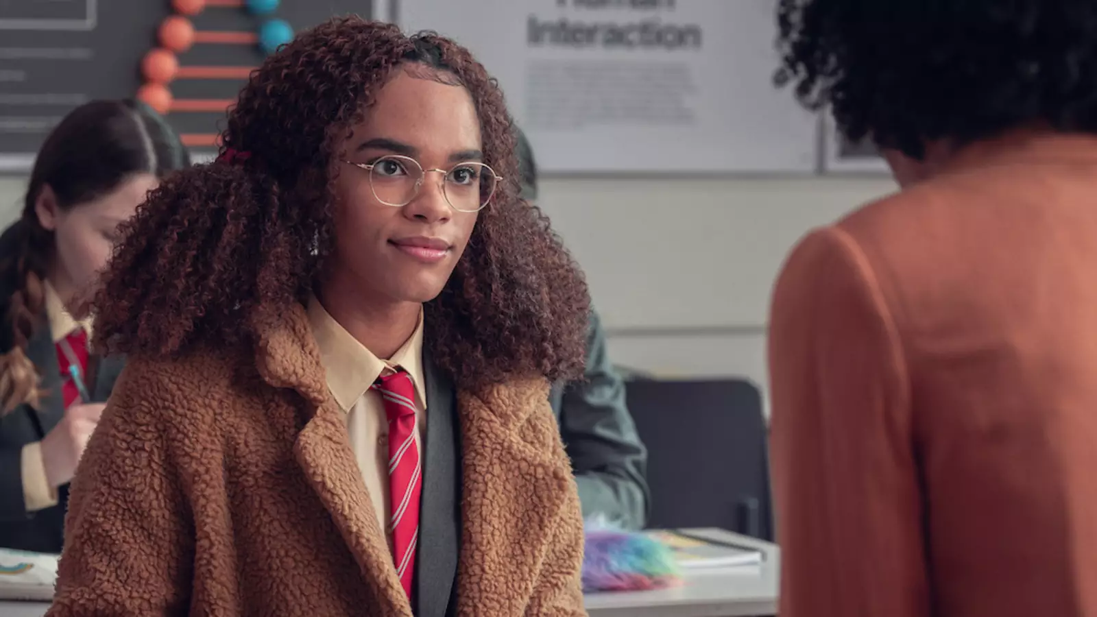 Каст сериала практически полностью состоит из дебютантов. Каст сериала практически полностью состоит из дебютантов.