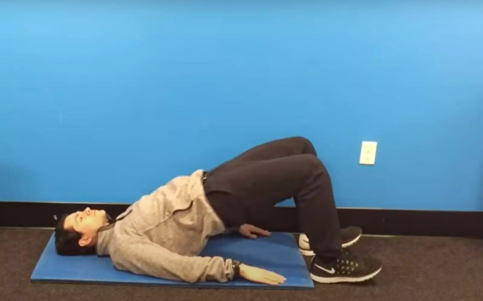 Ягодичный мостик. Ягодичный мостик.