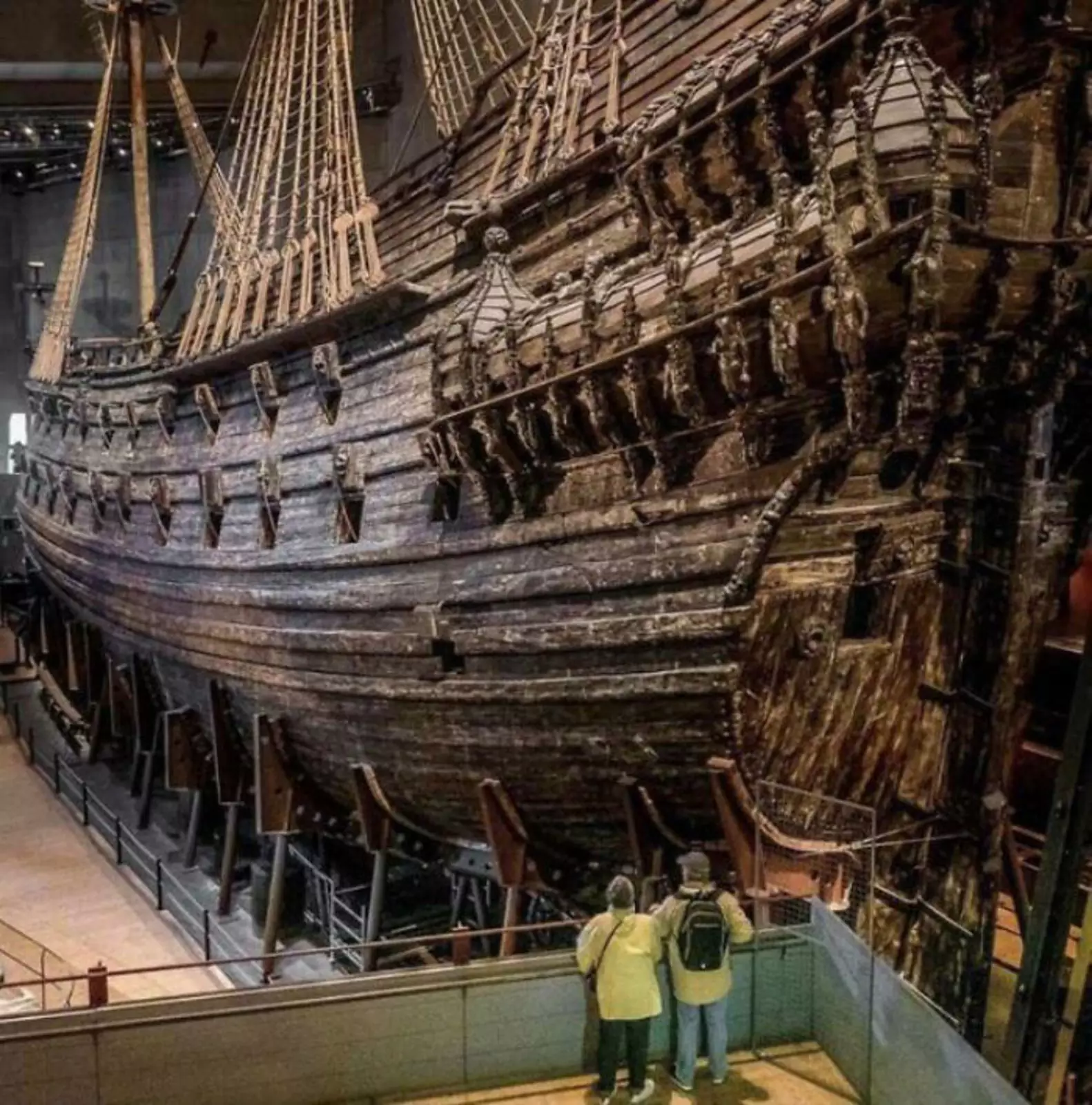 Шведский военный корабль. Шведский военный корабль.