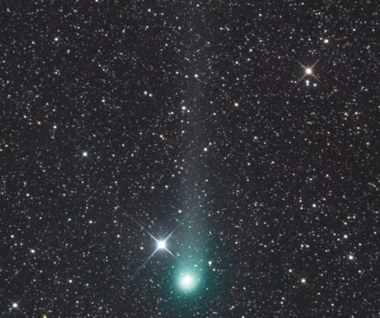 Комета C/2017 K2, запечатлённая в Намибии.