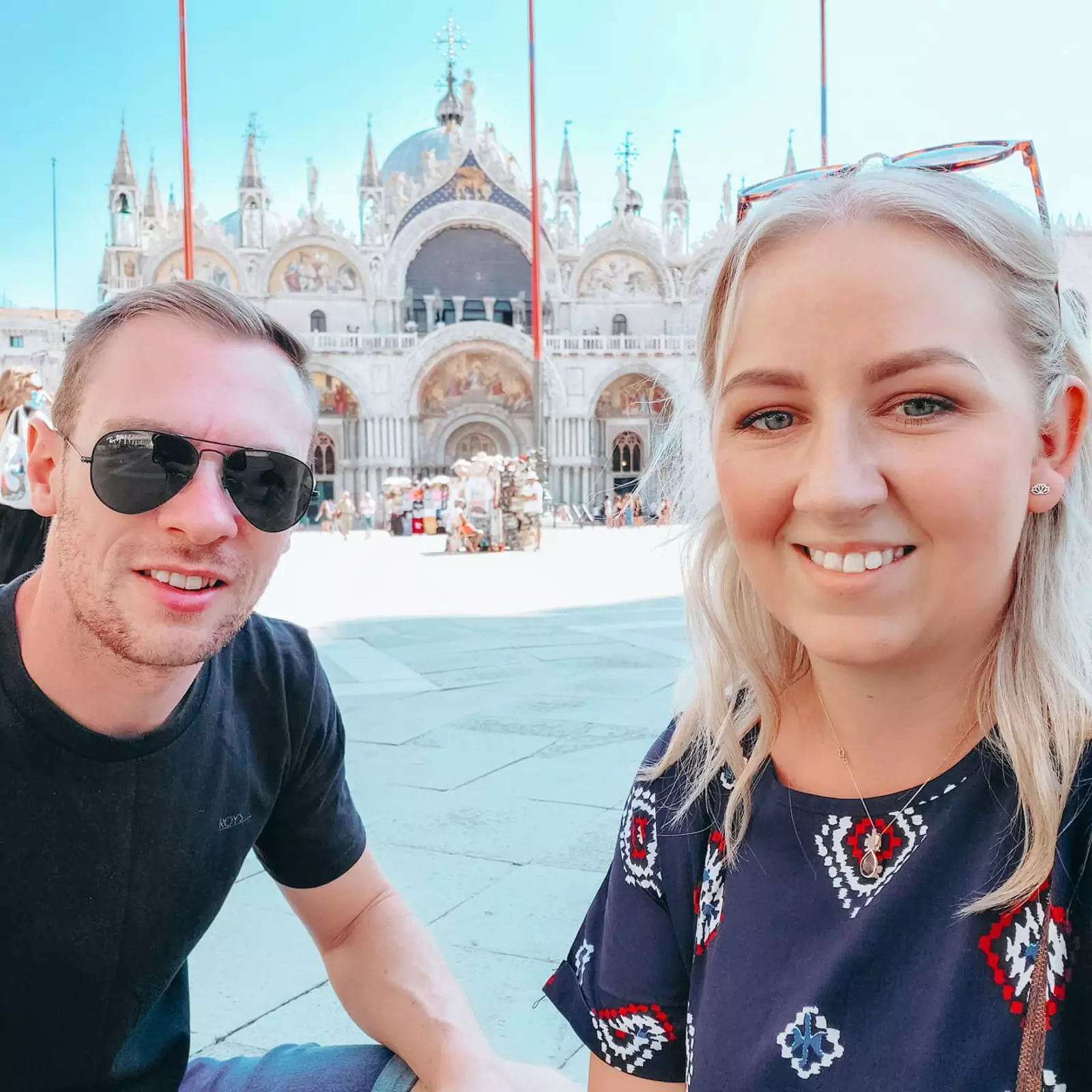 Лорен и Рой тайсоны начали свое большое путешествие еще в 2015 году. Лорен и Рой тайсоны начали свое большое путешествие еще в 2015 году.