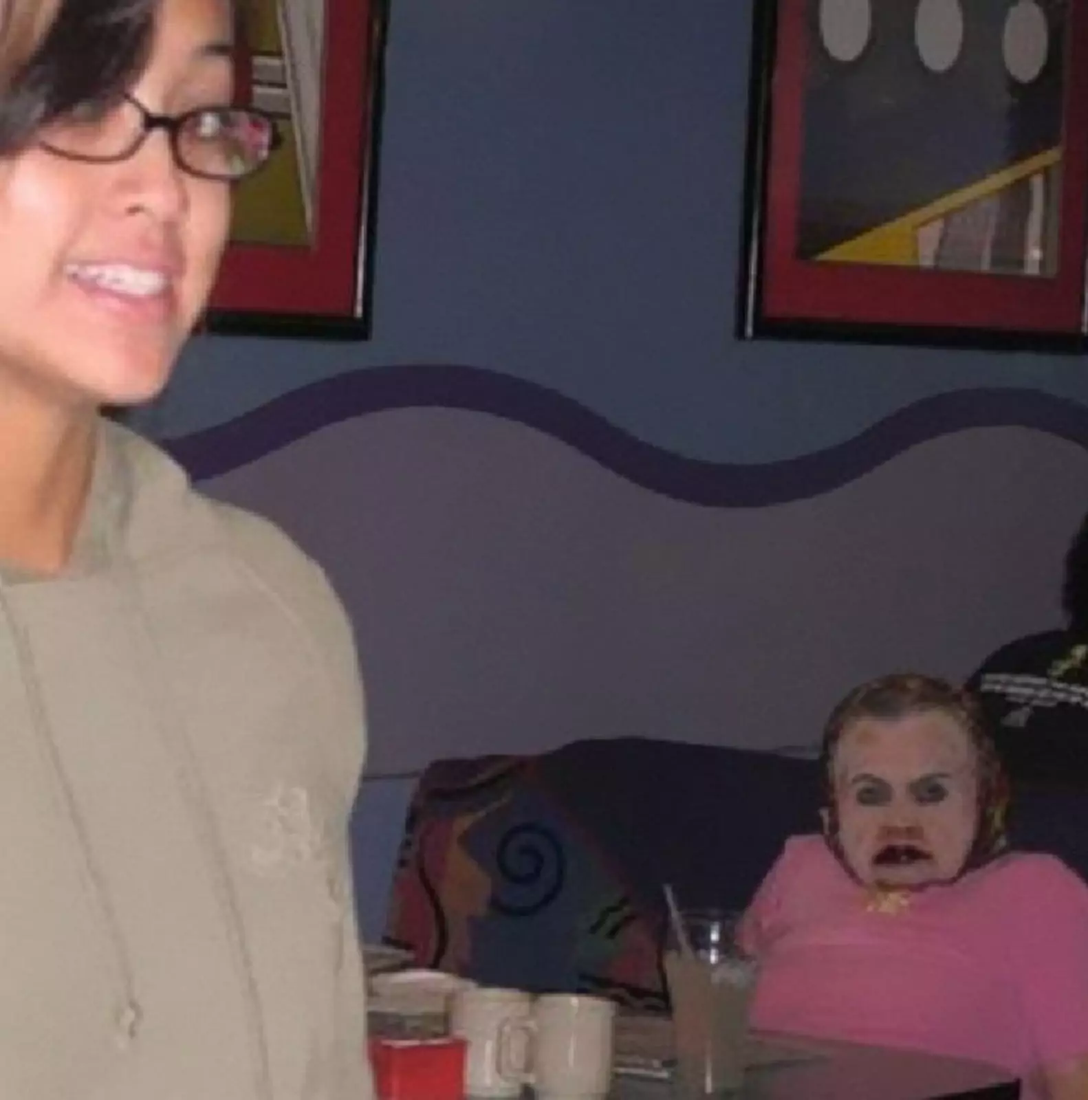 Что здесь вообще происходит? Что здесь вообще происходит?