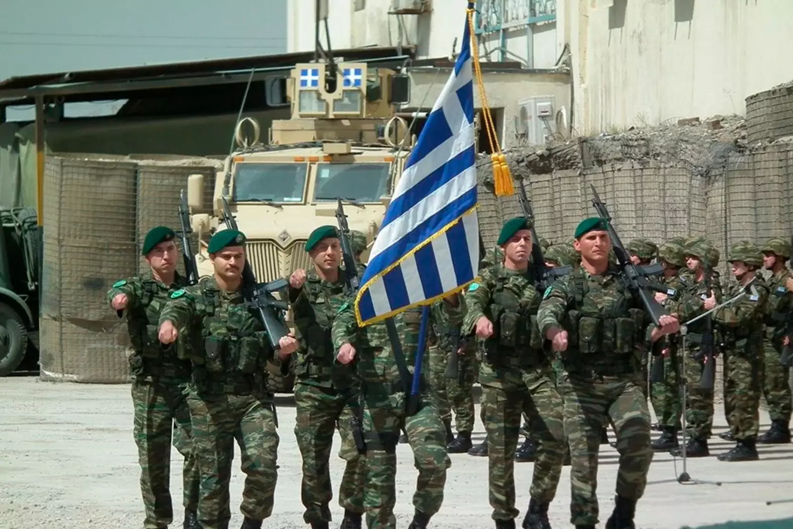 Греческая армия 