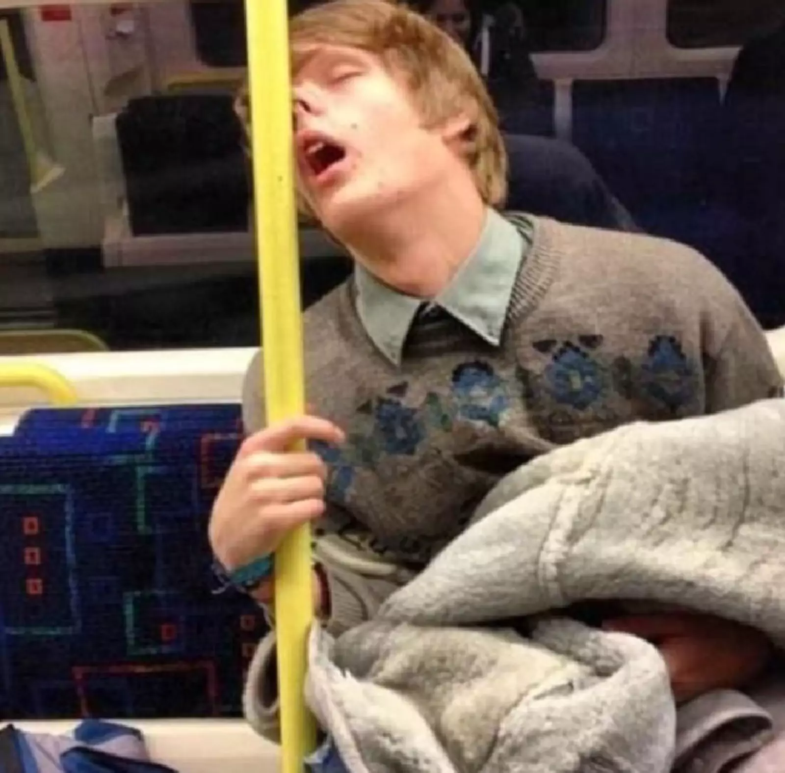 Этот снимок стоит поставить на аватар. Этот снимок стоит поставить на аватар.