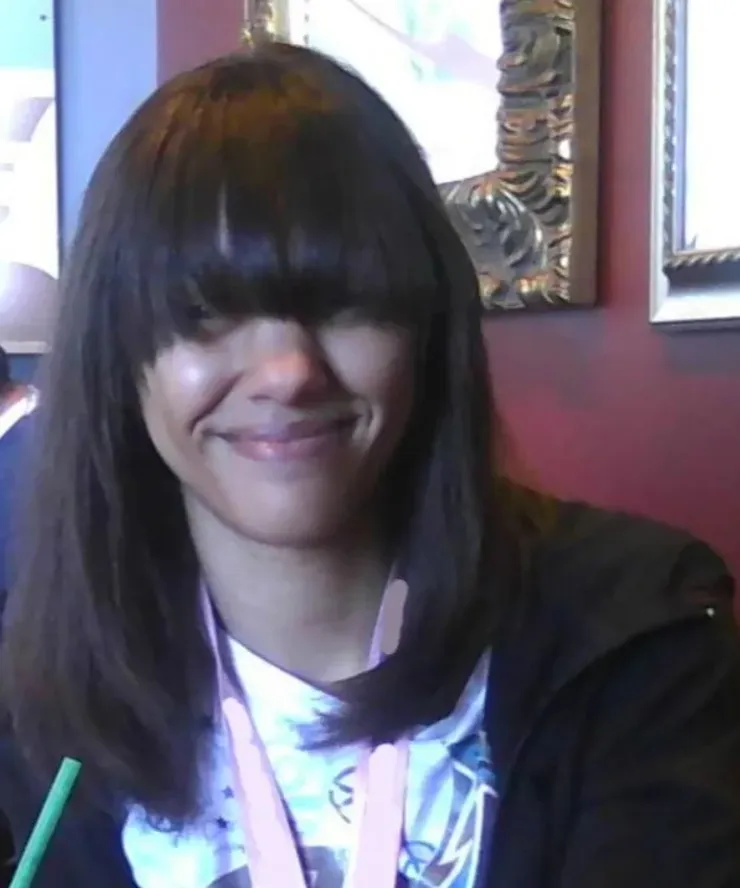 13 лет назад. У меня была челка, поэтому я была весьма «кавайной», но едва могла видеть. 