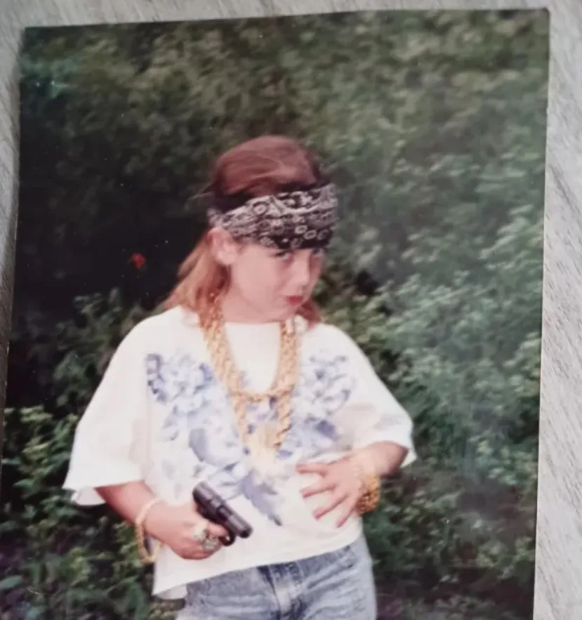 Мои родители нарядили меня в «гангста». Я была рада. 