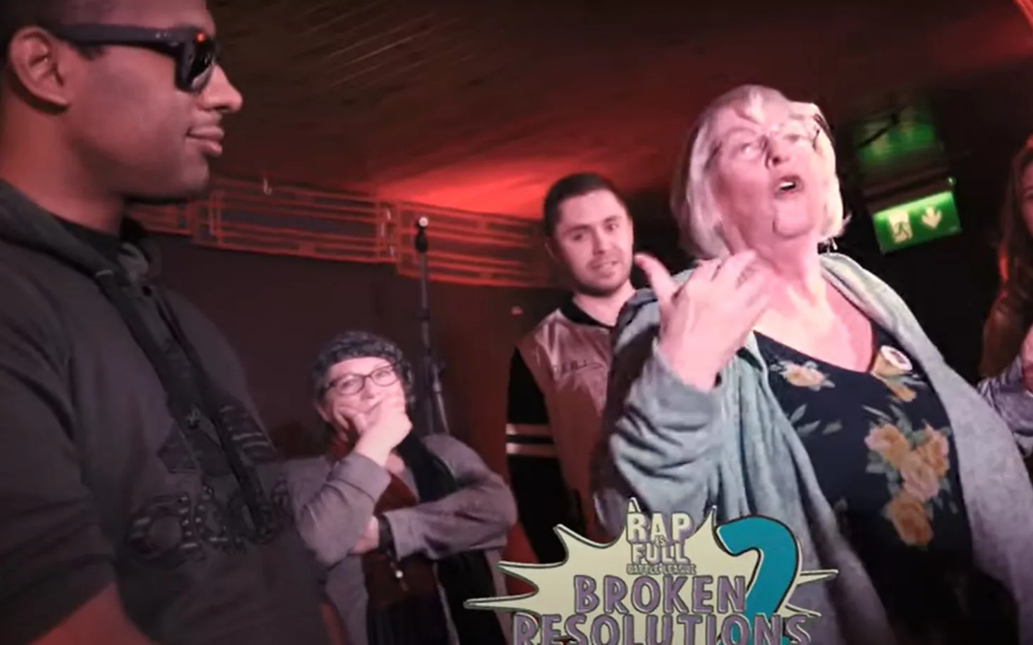 Джой Франс на рэп-баттле.