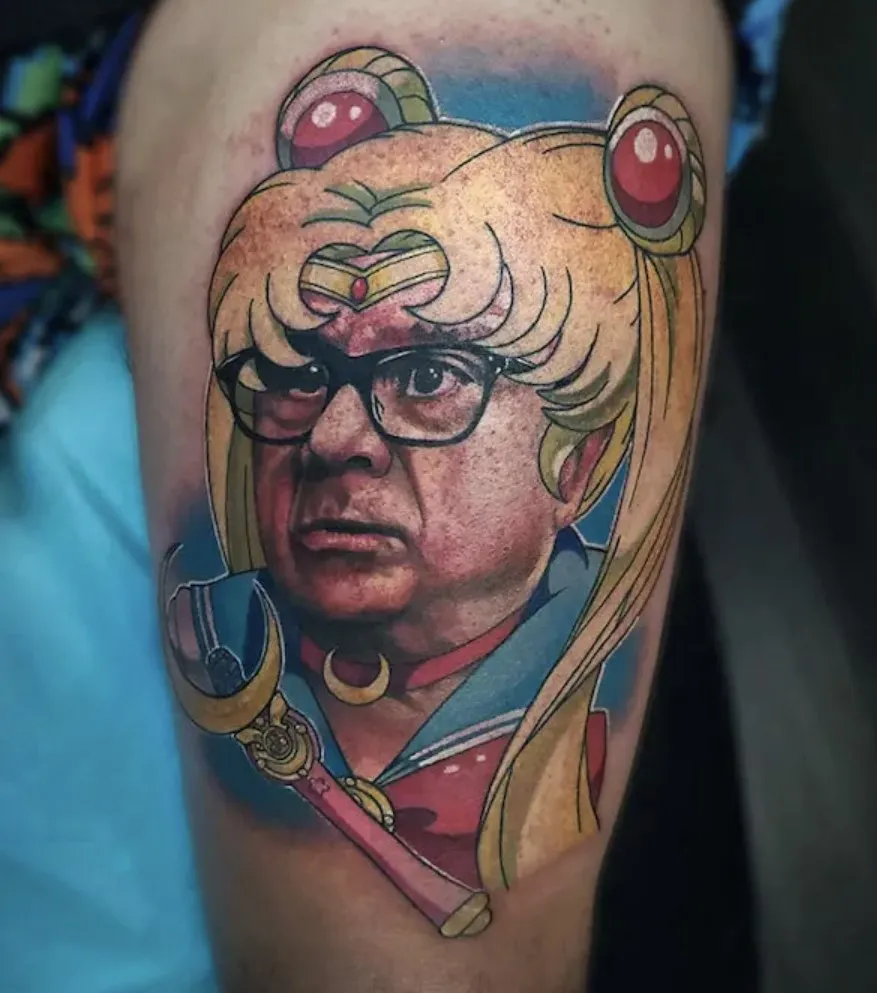 Сейлор Де Вито. Теперь вы видели все.