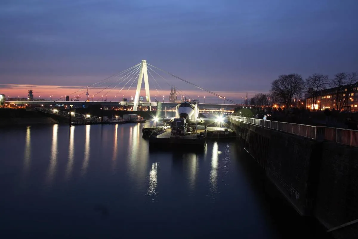 Шаттл «Буран» на пути в Шпайер