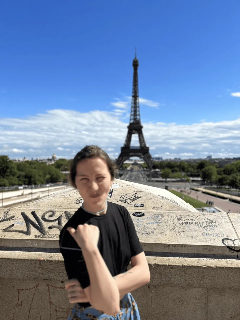 Придал фотографии загадочности.