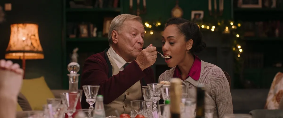 Интересно еще и то, является невеста артиста розыгрышем или реальной историей любви?