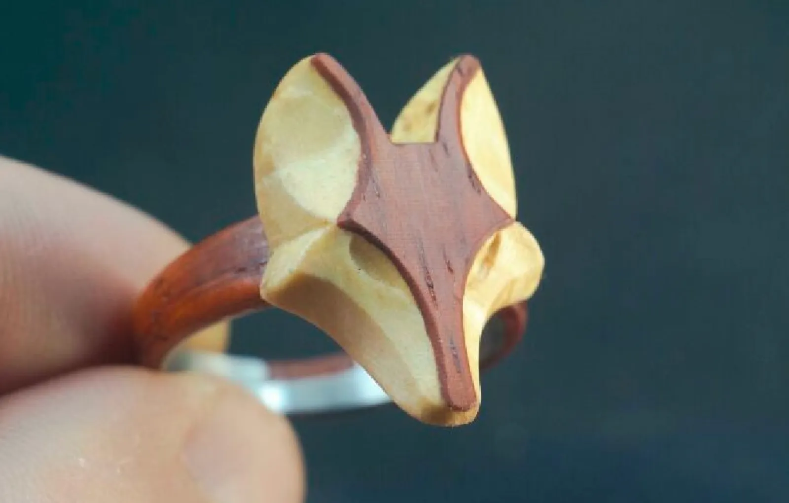 «Мое первое деревянное кольцо».