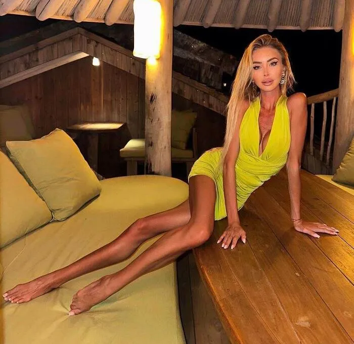 Анатомия человека вышла из чата.