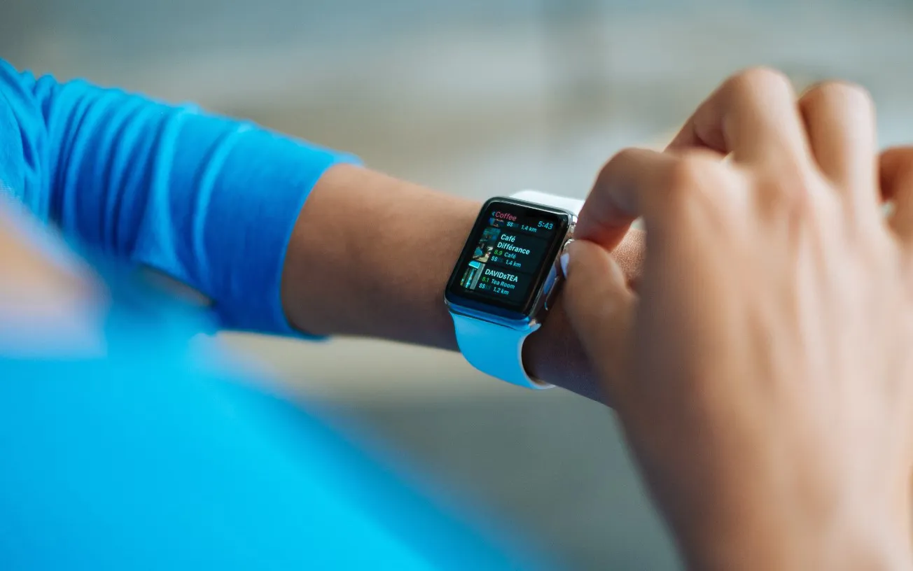 Умные часы.