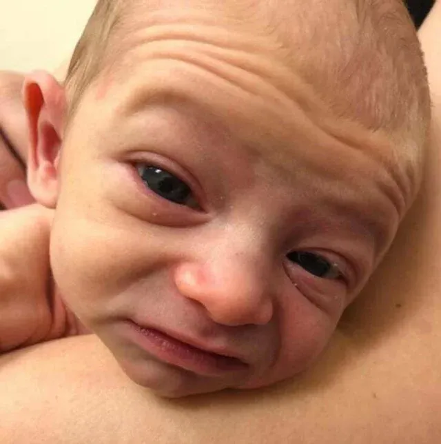 «Идеальная фотография, когда моему сыну было две недели».