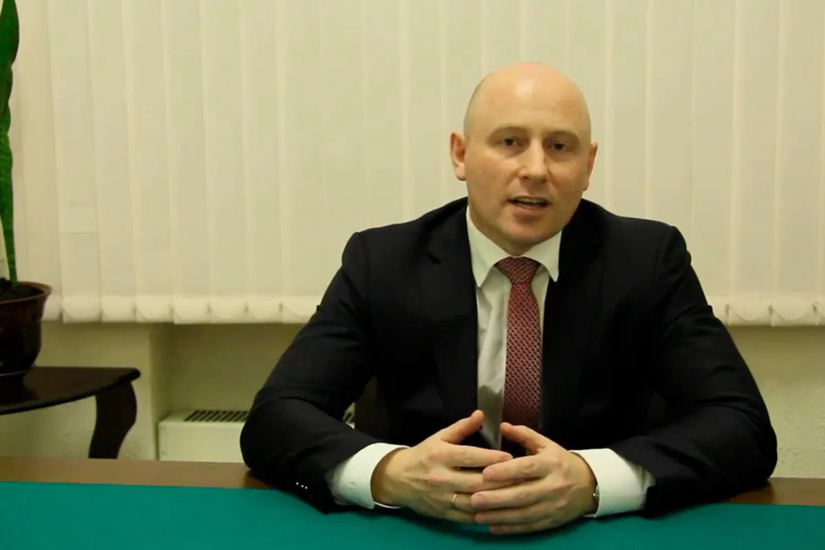 Адвокат Олег Жердев