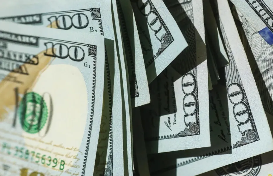 Доллар