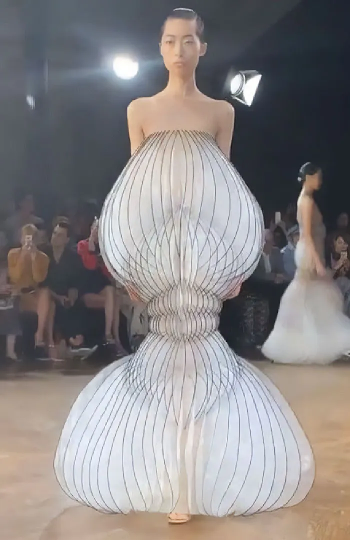 Костюм медузы.