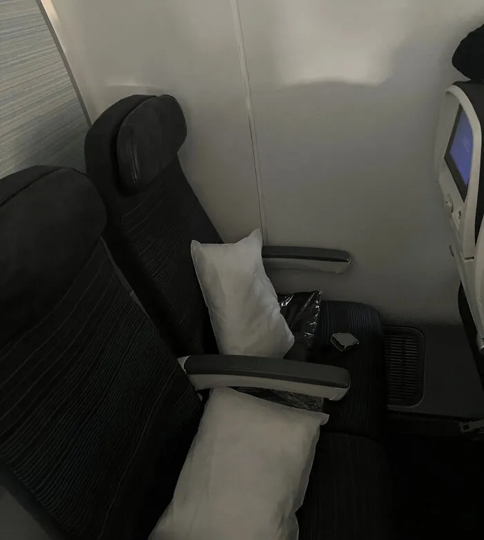 «Когда доплатил за место у окна».