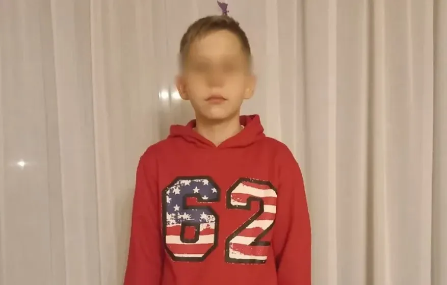 Кофта, из-за которой сыр-бор загорелся.