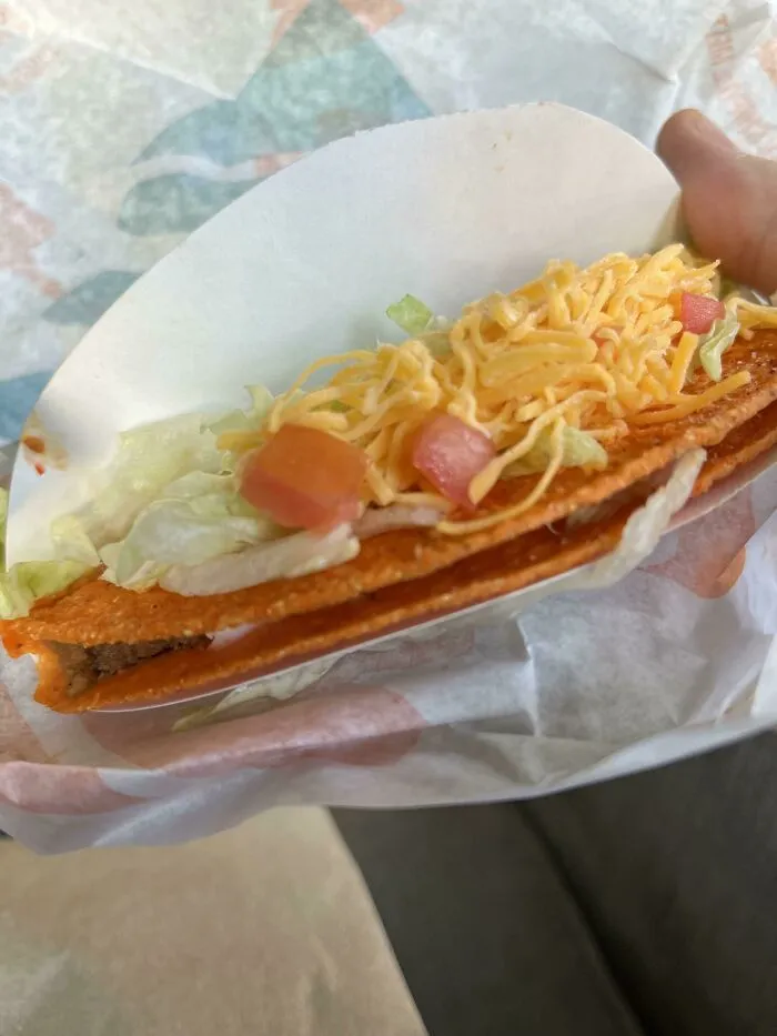 Похоже, Tacobell не смог найти внутреннюю часть тако.
