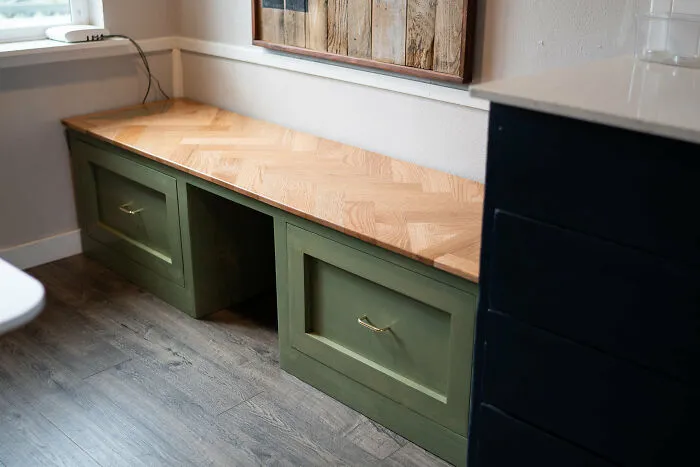 Самодельная скамья.