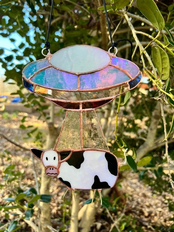 Пришествие НЛО из стекла и фольги.