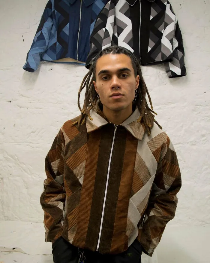 Куртки из старых джинсов и вельветовых брюк.