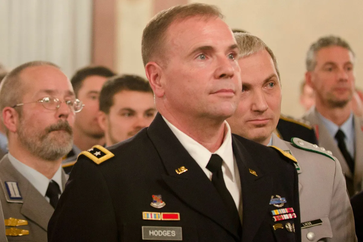 Бен Ходжес, генерал-лейтенант в отставке