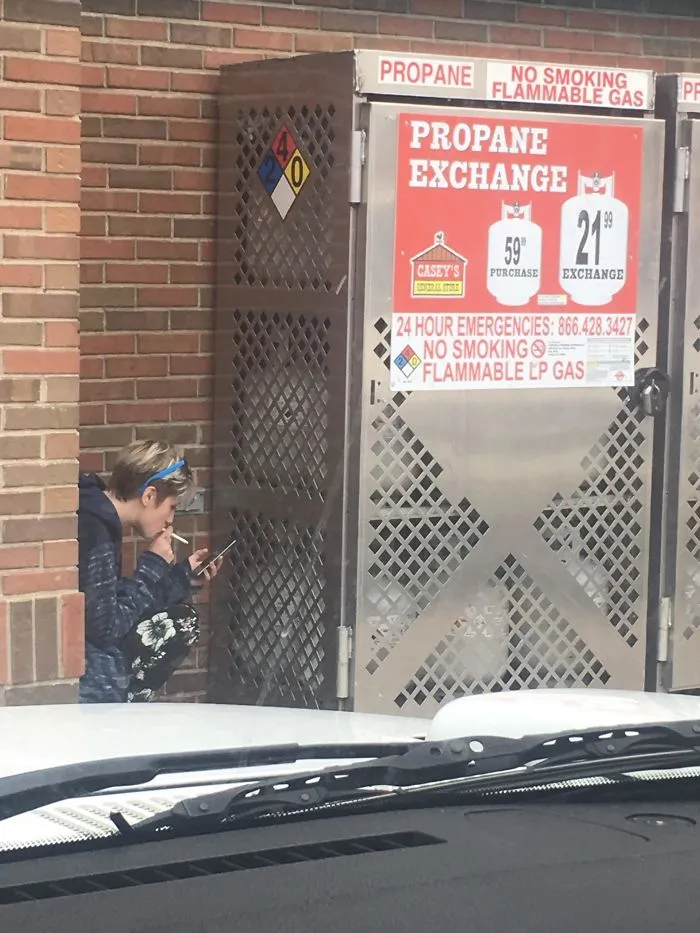 И премия Дарвина отправляется...