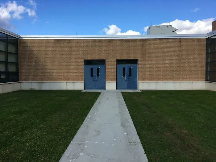 «Это место в моей школе всегда вызывает у меня ощущение, что я в игре».