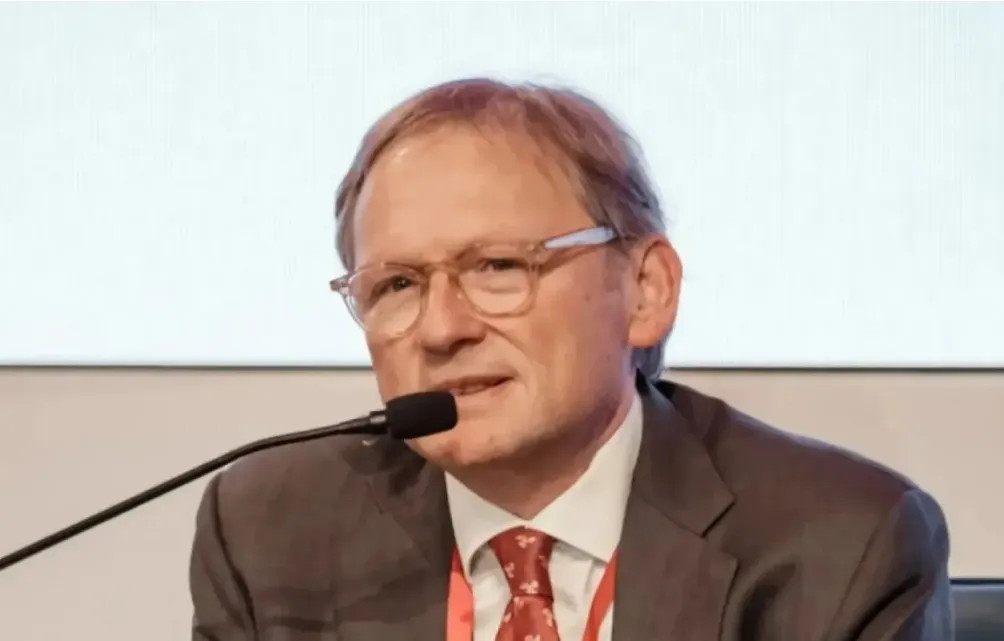 Борис Титов